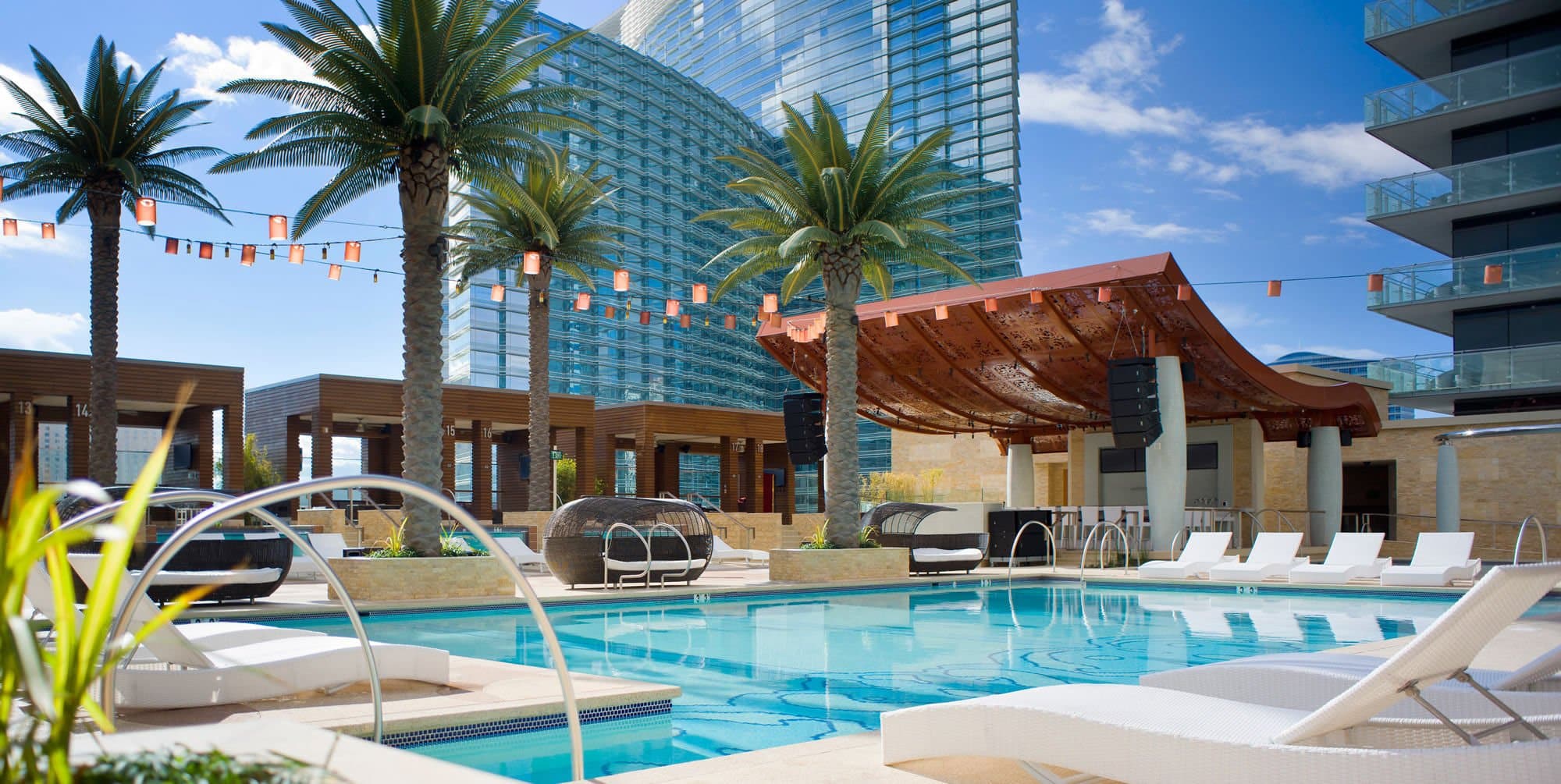 Day Clubs Open In Vegas